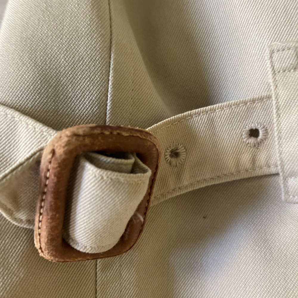 Vintage Burberry Trench Coat Women 10 Long; Beige Belted Lined Burberrys - Picture 7 of 16